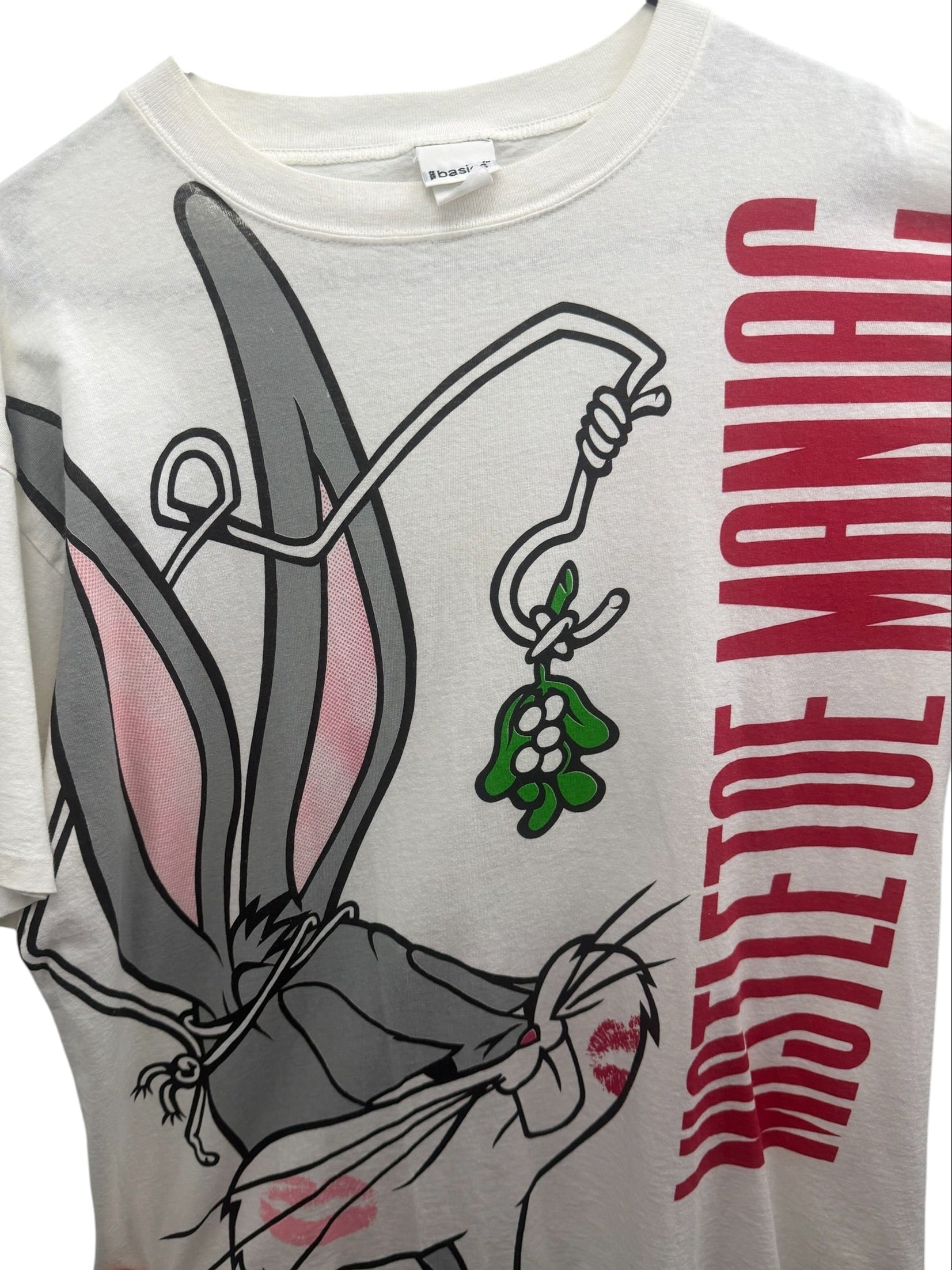 Vintage 1993 Warner Bros Bugs Bunny Mistletoe Maniac Graphic T’Shirt