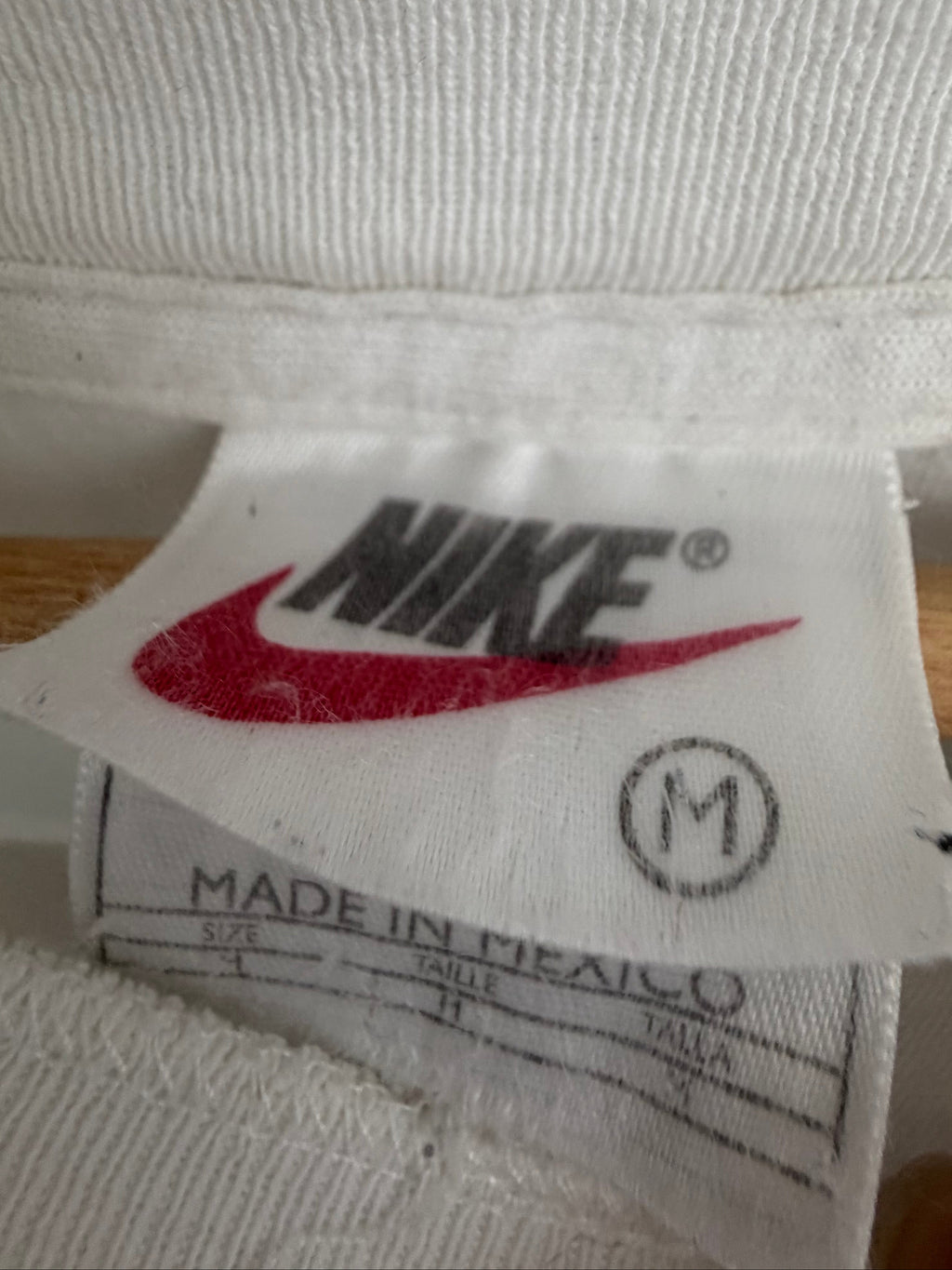 Vintage 90s Nike white T-shirt